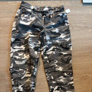VIP Kids Camouflage cargo pants, girls, size 1/25